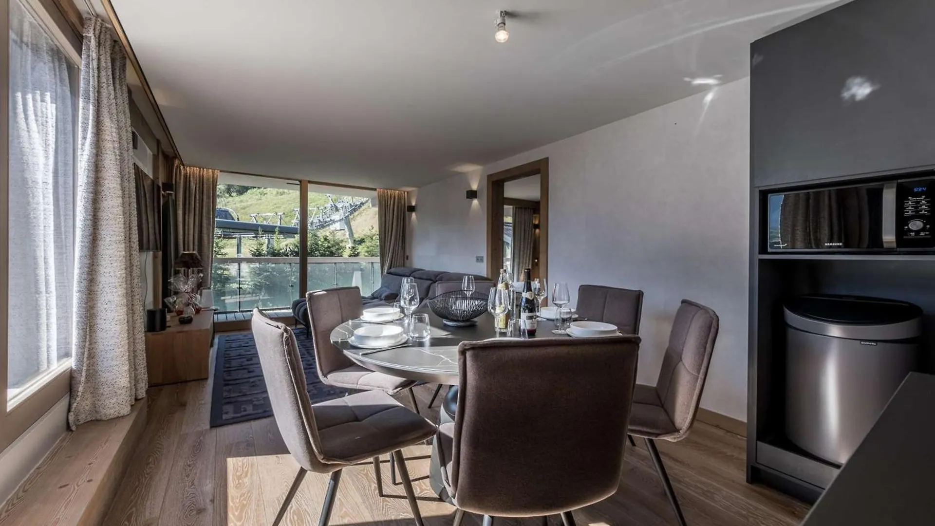 Magnifique Appart 6 Personnes Pres Des Pistes Avec Spa Et Parking A Courchevel 1550 - Fr-1-631-207